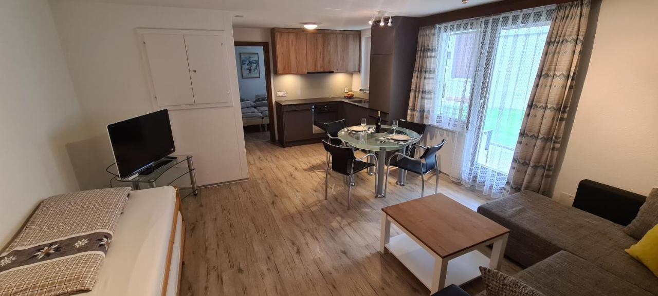 Apartmenthaus Sunshine Saas-Grund Kültér fotó