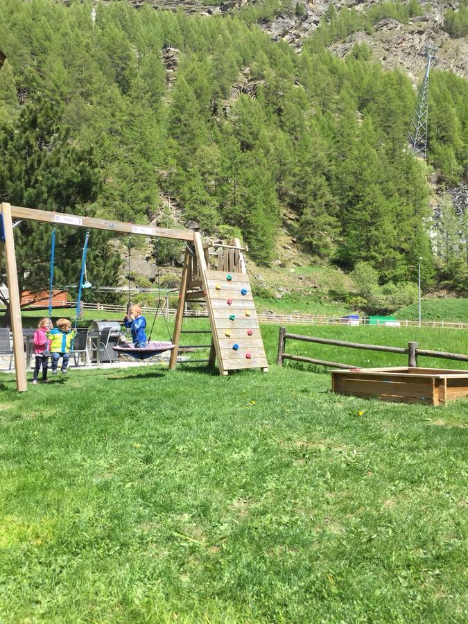 Apartmenthaus Sunshine Saas-Grund Kültér fotó